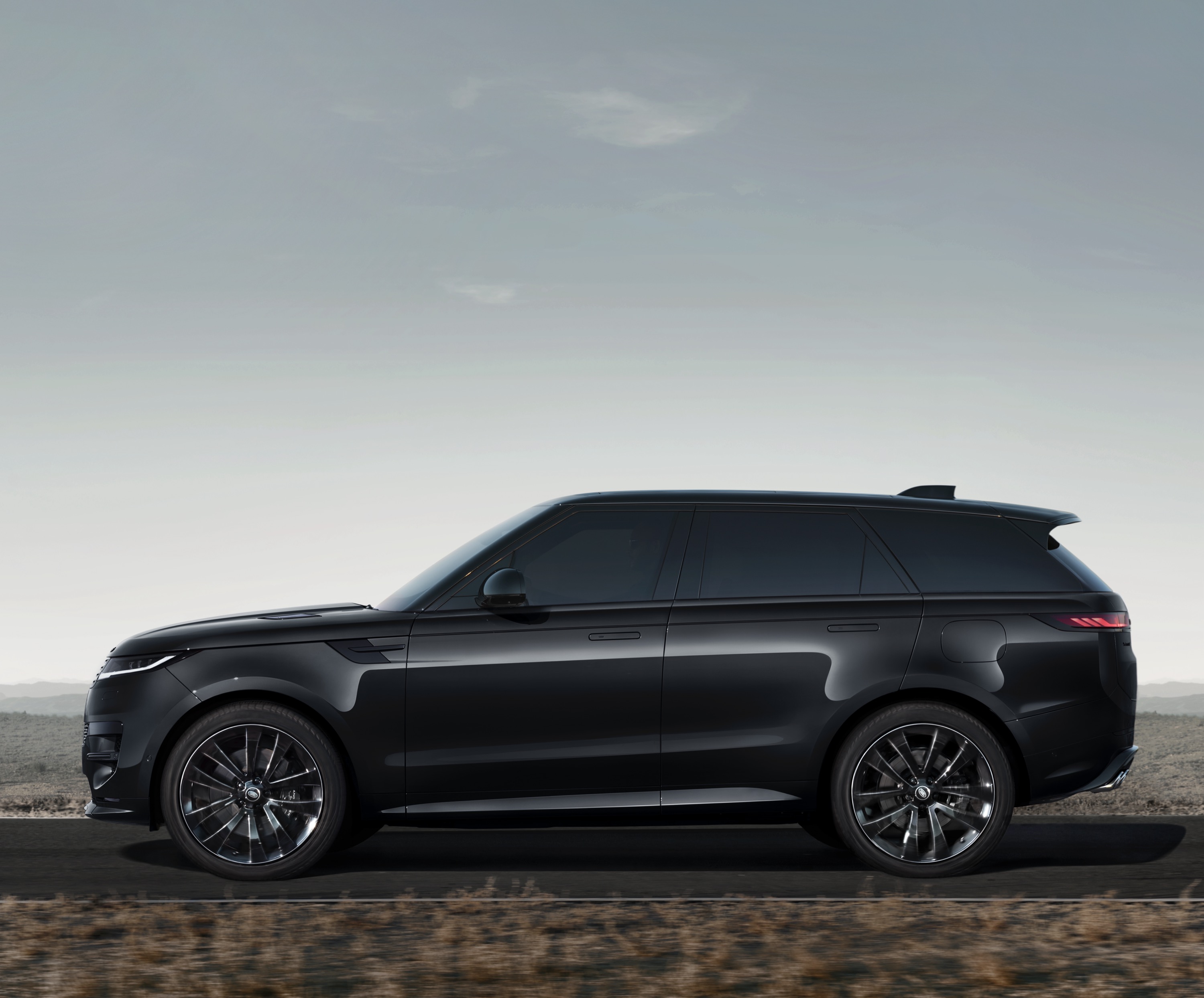 MADE IN INDIA: 2025 RANGE ROVER SPORT