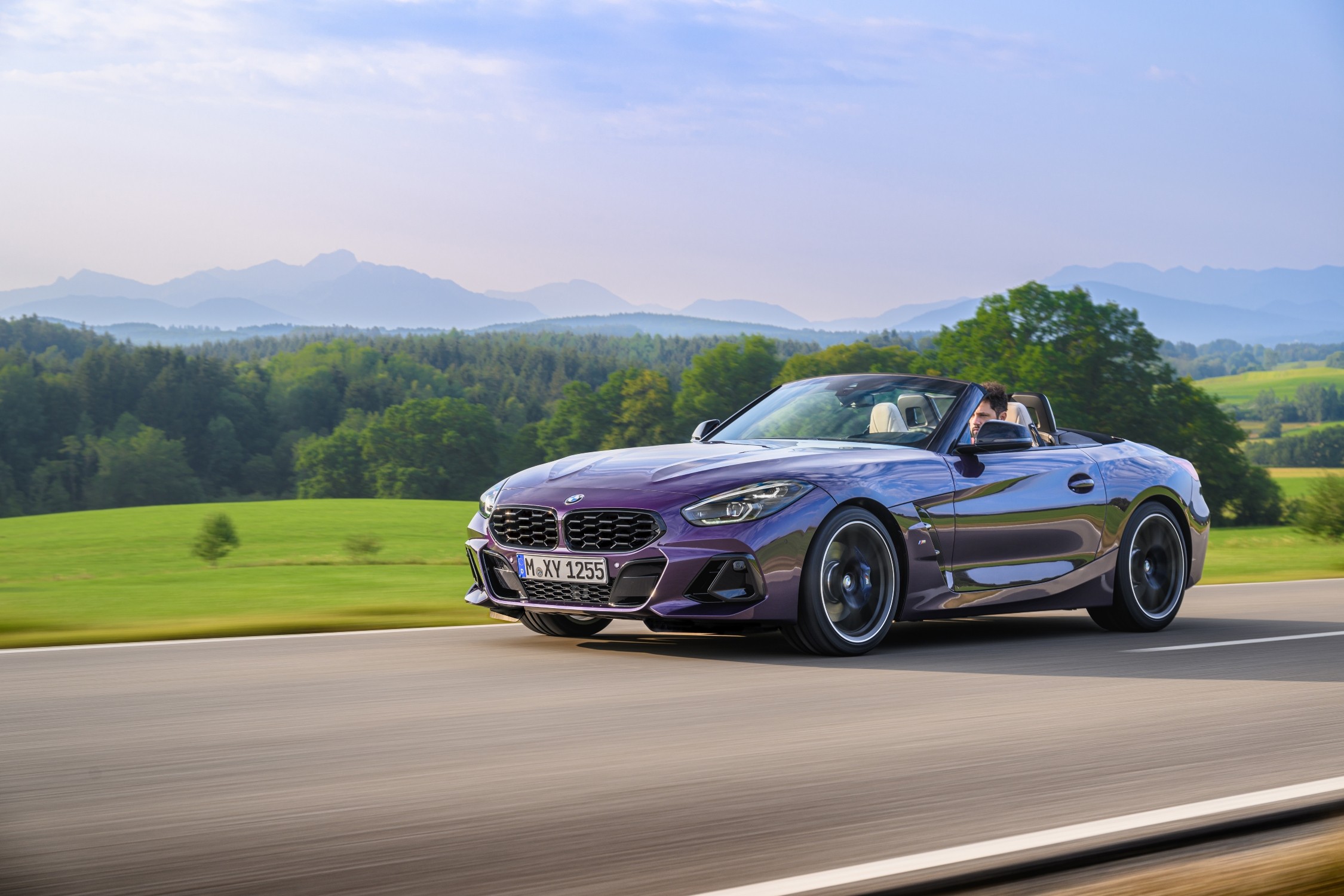 Maximum of Sportiness: The new BMW Z4 Roadster launched in India