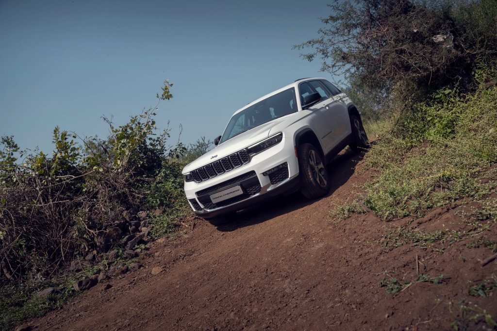 Jeep® India launches the iconic Grand Cherokee at an introductory price of ₹ 77.5 Lakh (EX–SHOWROOM)